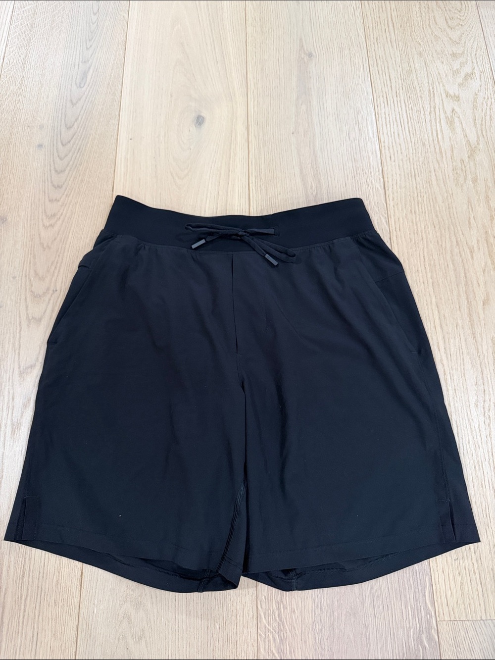 Lululemon Men's Black Shorts Size Small with 7.5” Inseam